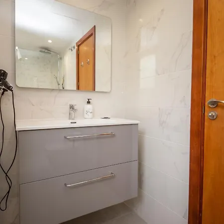 Apartment 4 1d *