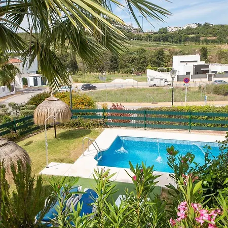 4 1d * Casares